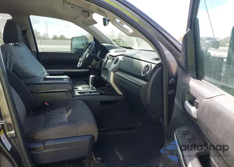 2017 Toyota Tundra Sr5 4.6L V8 z USA, uszkodzony, nr VIN 5TFEM5F12HX116164